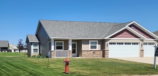 307 14th St N, Cold Spring, MN 56320
