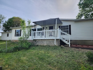 408 W State St, Veedersburg, IN 47987