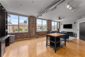 800 Peachtree St NE Unit 8612, Atlanta, GA 30308