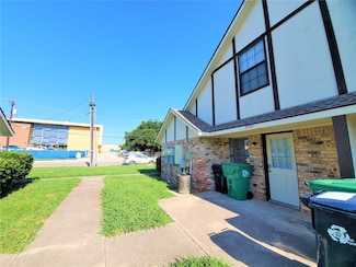 3024 N Bell Ave Unit 30, Denton, TX 76209