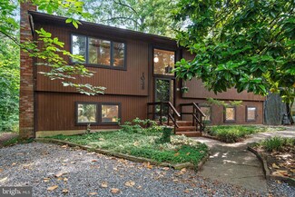 1038 Harbor Dr, Annapolis, MD 21403