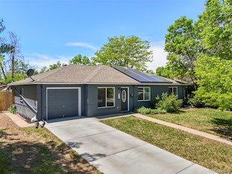 971 Ursula St, Aurora, CO 80011