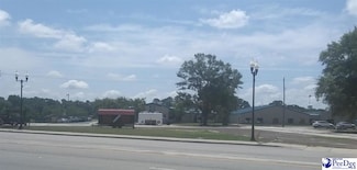 1826 Main St, Turbeville, SC 29162