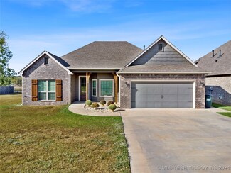 4255 W 4th St, Skiatook, OK 74070