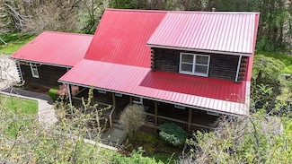 250 Hebron Rd, Saint Marys, WV 26170