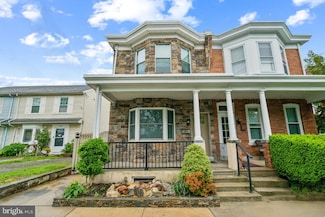 365 Lemonte St, Philadelphia, PA 19128