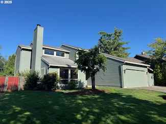 2245 SW Mawrcrest Ct, Gresham, OR 97080