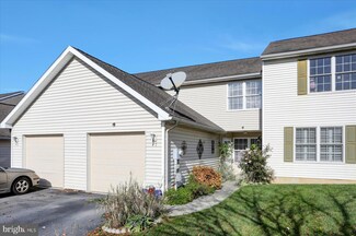 47 Pine St, Carlisle, PA 17013