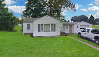 950 9th St, West Pittsburg, PA 16160