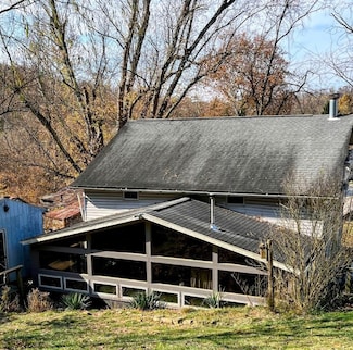 748 Browns Creek Rd, Sycamore, PA 15364