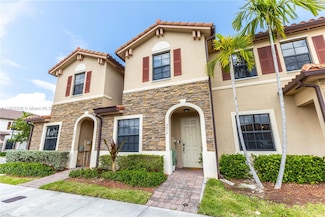 9214 W 33rd Ln, Hialeah, FL 33018