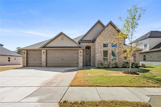 2112 Salmon St, Pea Ridge, AR 72751