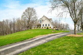 8842 W Amphitheater Rd, Arlington, IN 46104
