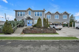 134 Martens Ave, Valley Stream, NY 11580