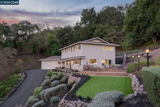3395 Woodview Dr, Lafayette, CA 94549