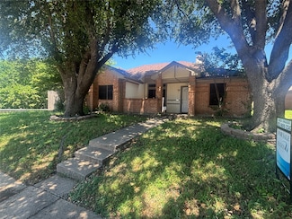 3210 Andrea Ln, Garland, TX 75040