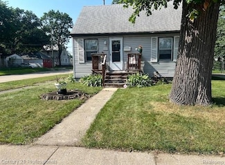 1107 E Hayes Ave, Hazel Park, MI 48030