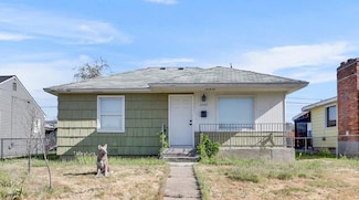 1207 E Garland Ave, Spokane, WA 99207