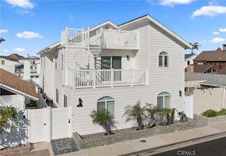 315 Lugonia St, Newport Beach, CA 92663