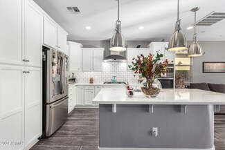 12791 W Caraveo Place, Peoria, AZ 85383
