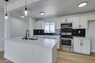 1225 Arrowhead Ave, Las Vegas, NV 89106