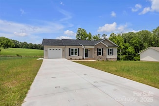 2338 Ellen St, Granite Falls, NC 28630