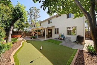 8884 Marketta Ct, Elk Grove, CA 95624