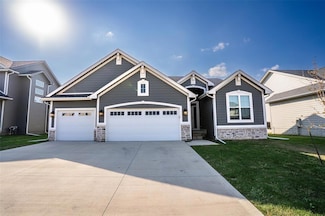 2391 SE 5th St, West Des Moines, IA 50265