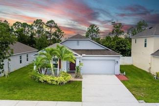 5241 NW Wisk Fern Cir, Port Saint Lucie, FL 34986