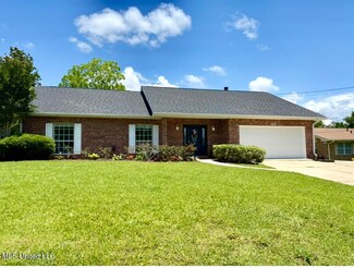 15214 Royal St, Gulfport, MS 39503