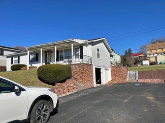 2603 Jackson Ave, Windber, PA 15963