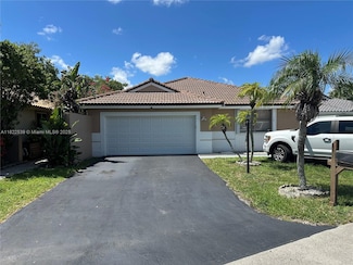 15043 Brighton Ln, Davie, FL 33331
