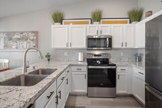 1440 E La Costa Dr, Chandler, AZ 85249