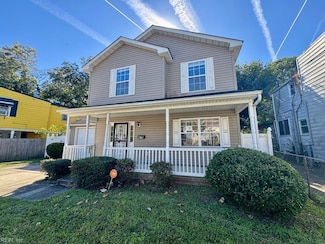 979 Denhart St, Norfolk, VA 23504