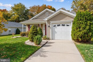 34 Maple Leaf Cir, Sewell, NJ 08080