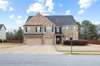 8 Rustling Ridge Trail, Fort Mitchell, AL 36856