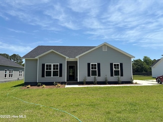 1399 Hammocks Beach Rd, Swansboro, NC 28584