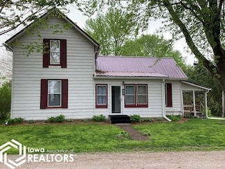 408 E Front St, Wayland, IA 52654