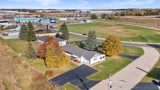 4230 Michel Ct, Caledonia, WI 53126