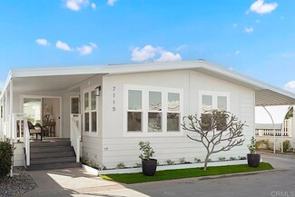 7115 Santa Barbara St Unit 107, Carlsbad, CA 92011
