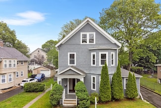220 Sycamore St, Watertown, MA 02472