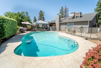 606 N Orange Ave, Exeter, CA 93221