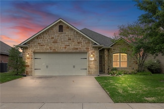 4111 Muncaster Ln, College Station, TX 77845