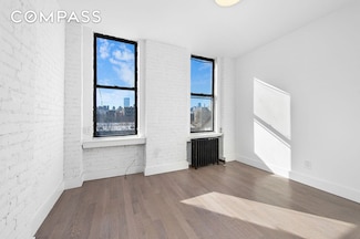637 E 6th St Unit 3, New York, NY 10009