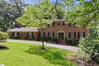 11 Elmwood Dr, Taylors, SC 29687