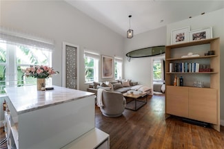 1521 Lenox Ave Unit 302, Miami Beach, FL 33139