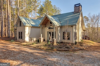 1019 Hornets Bridge Rd, Elberton, GA 30635