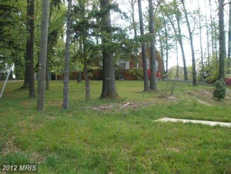 2610 Sandburg St, Dunn Loring, VA 22027