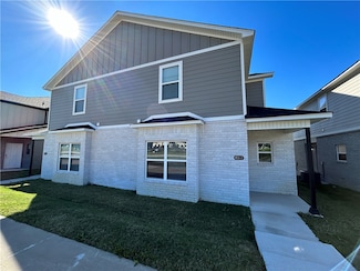 803 S Rupple Rd Unit 2, Fayetteville, AR 72704