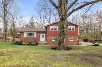 915 Laurel Ave, Ashland, OH 44805